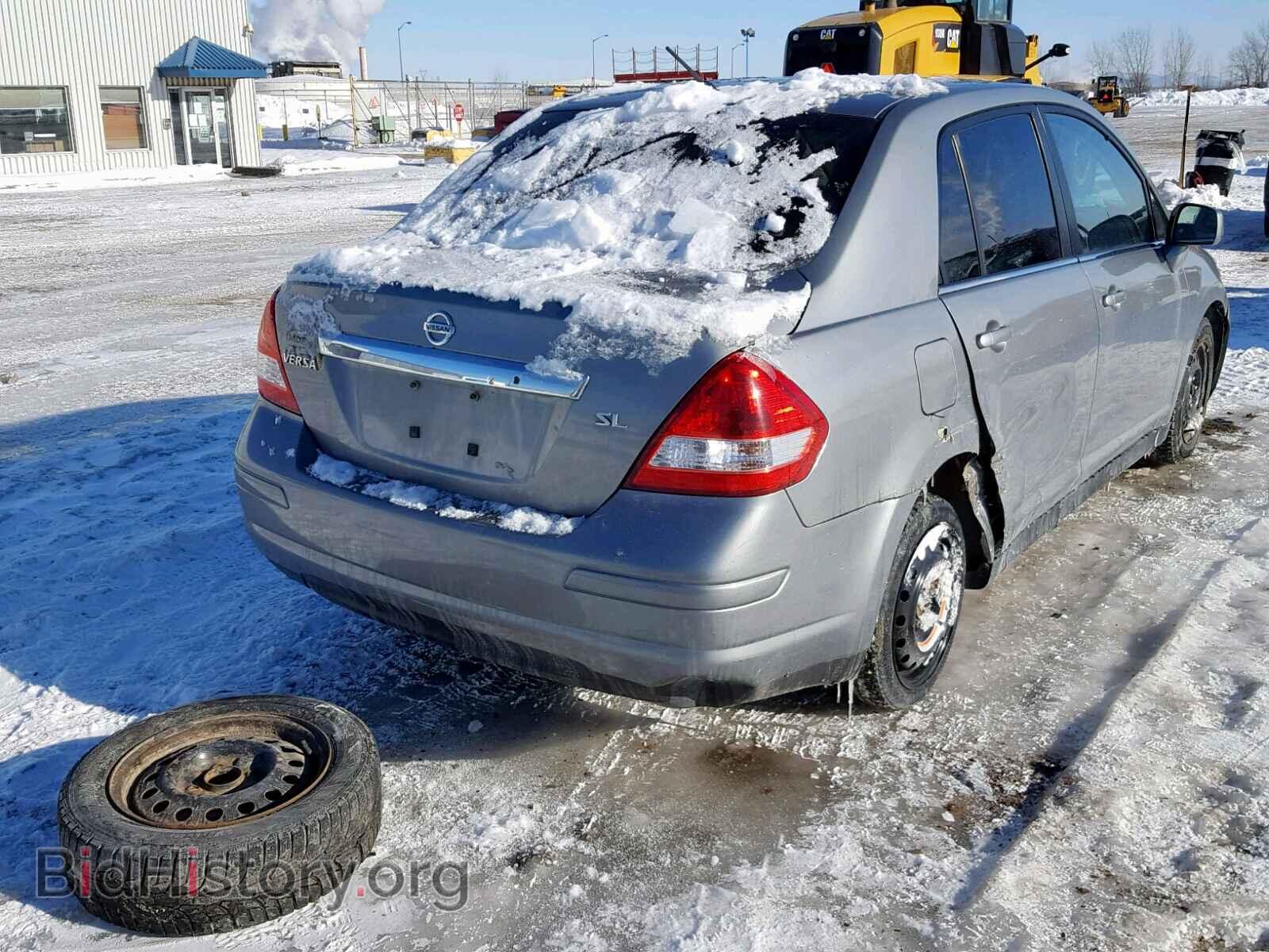 2008 NISSAN VERSA - VIN: 3N1BC11E38L405321 - Photo 4