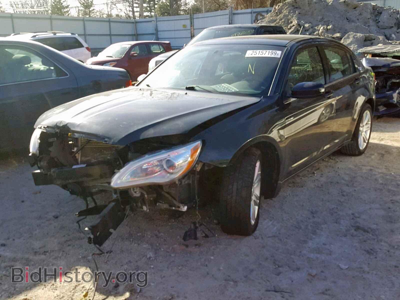 2013 CHRYSLER 200 - VIN: 1C3CCBAB9DN764894 - Photo 2
