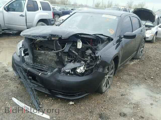 2013 CHRYSLER 200 - VIN: 1C3CCBCG0DN723272 - Фото 2