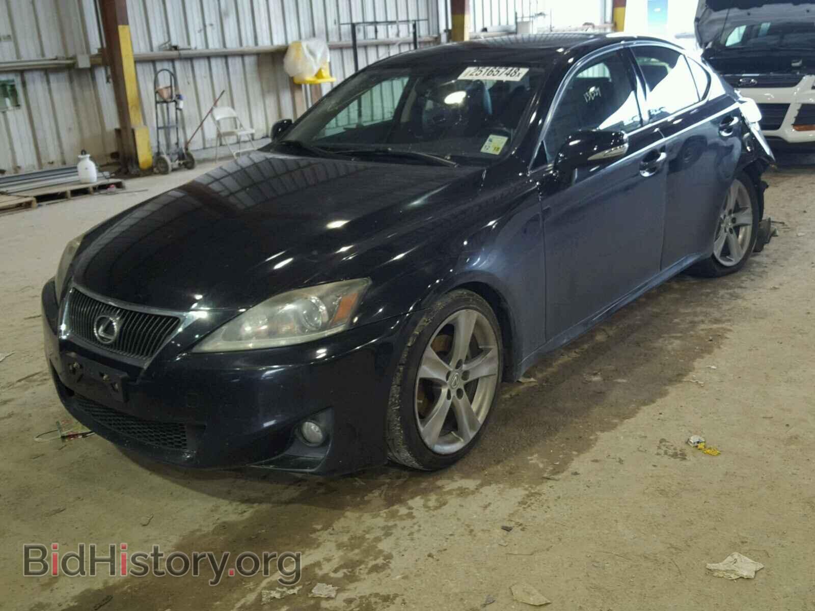 2011 LEXUS IS250 - VIN: JTHBF5C22B5153923 - Photo 2