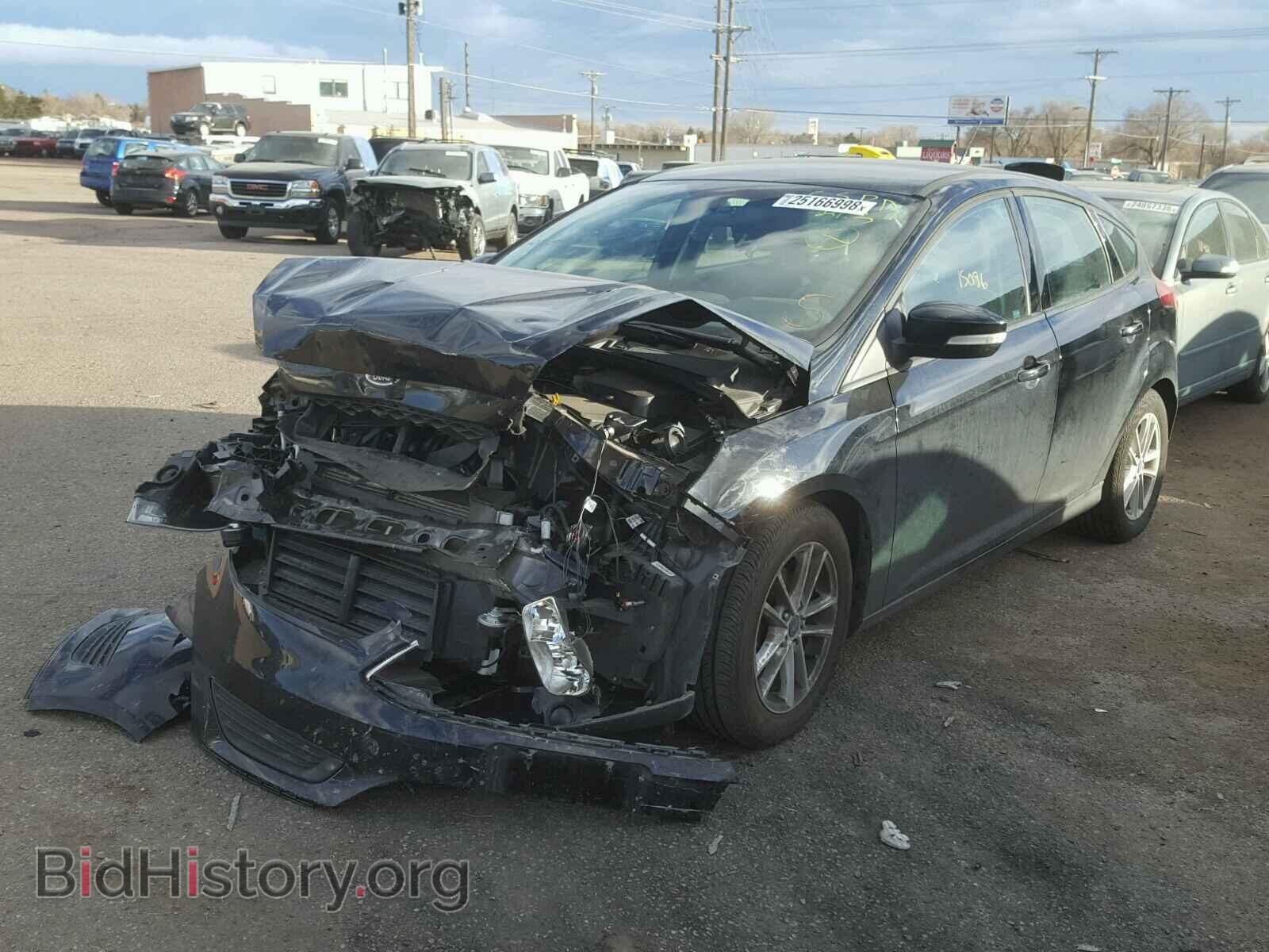 2017 FORD FOCUS - VIN: 1FADP3K27HL205599 - Фото 2