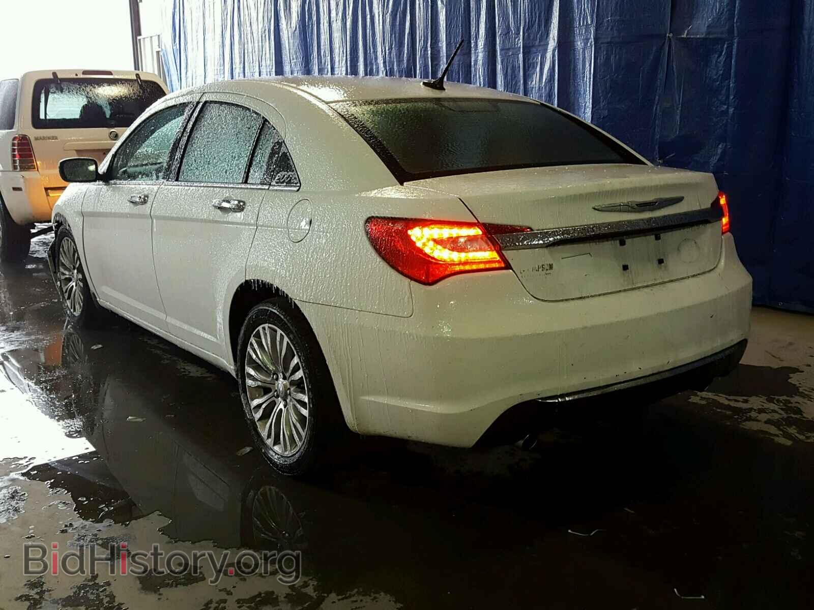2013 CHRYSLER 200 - VIN: 1C3CCBCG3DN524748 - Фото 3