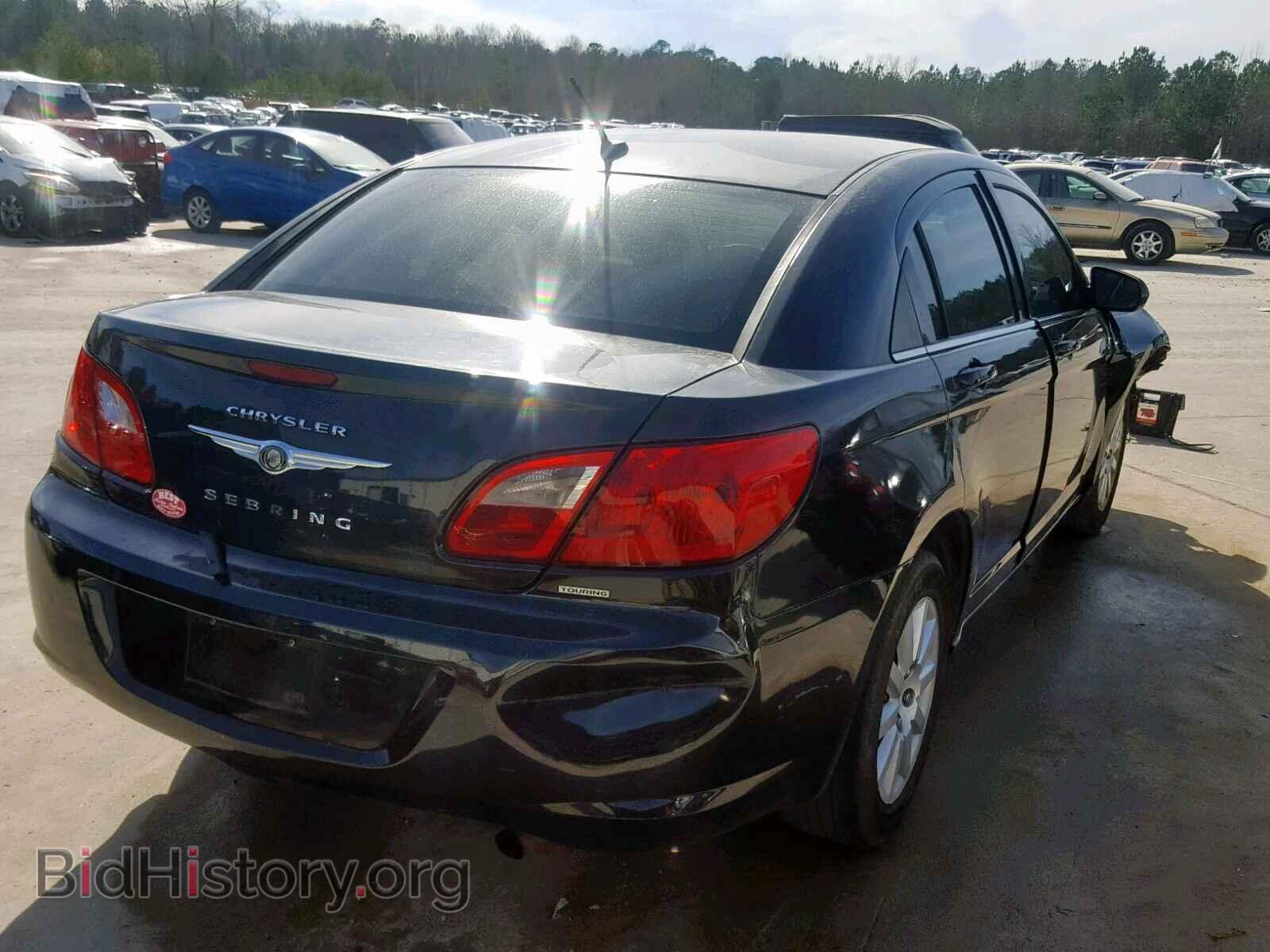 2010 CHRYSLER SEBRING - VIN: 1C3CC4FBXAN100488 - Фото 4