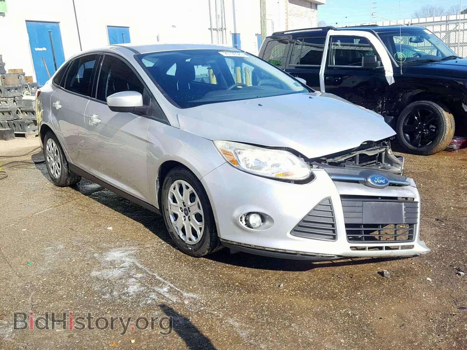 Photo 1FAHP3F24CL141560 - FORD FOCUS SE 2012