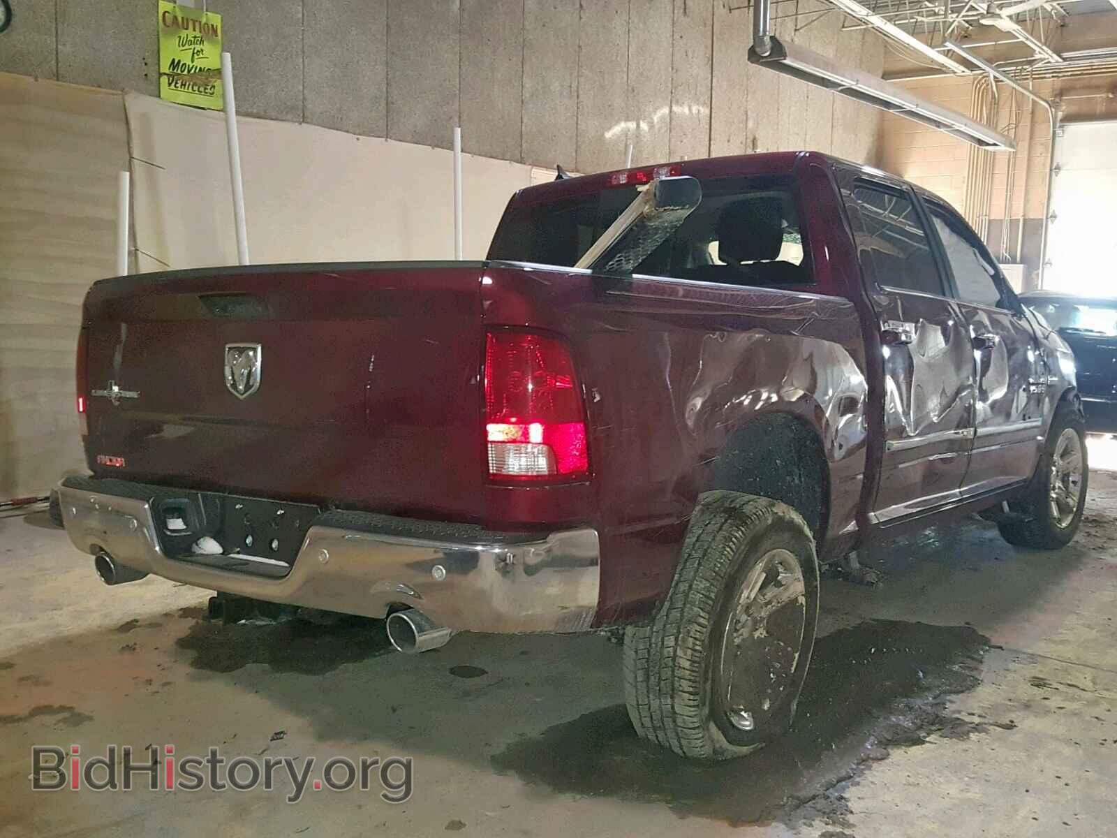 2017 RAM 1500 SLT - VIN: 1C6RR6LT3HS825477 - Фото 4