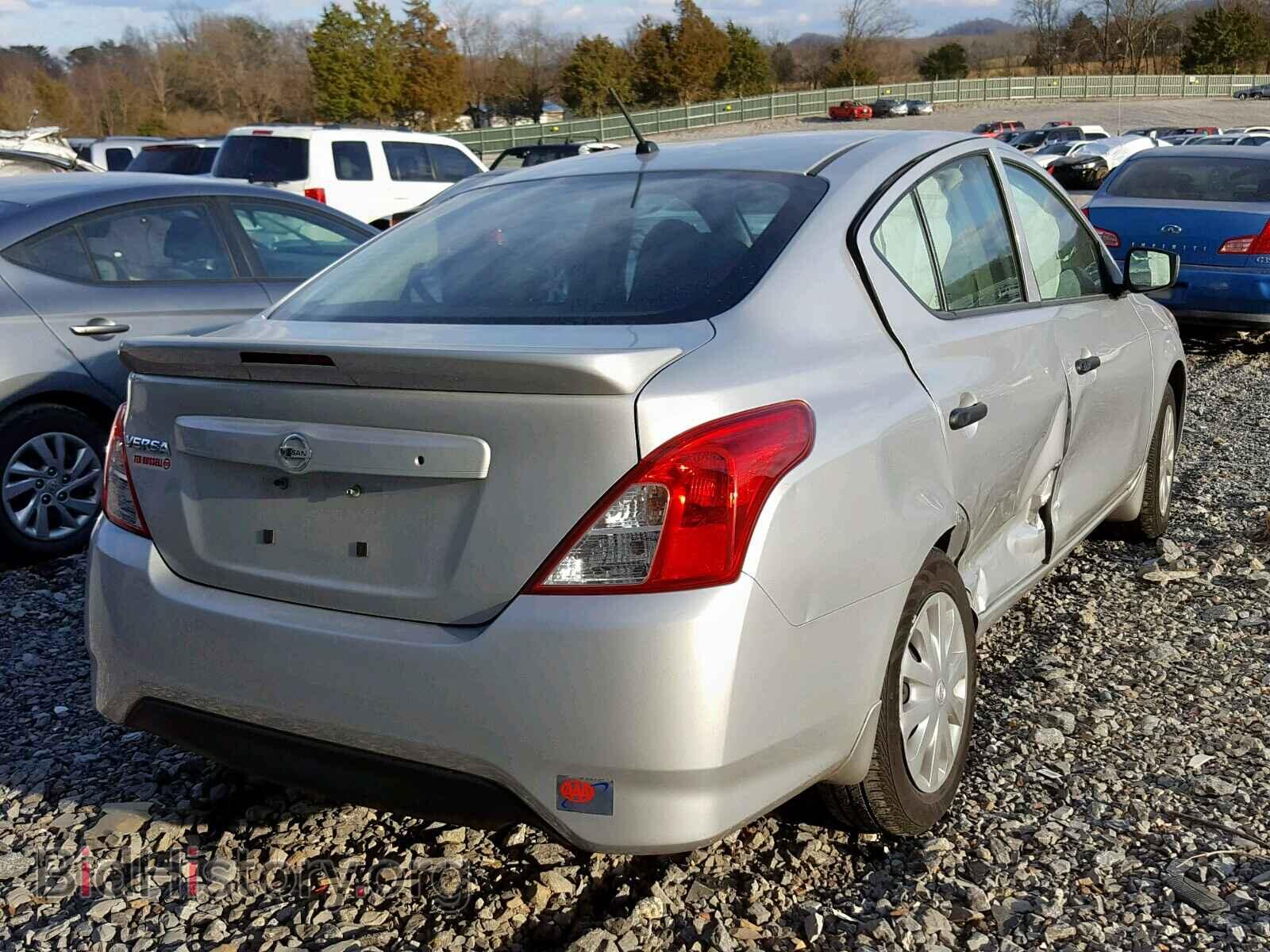 2017 NISSAN VERSA - VIN: 3N1CN7AP1HL886012 - Photo 4