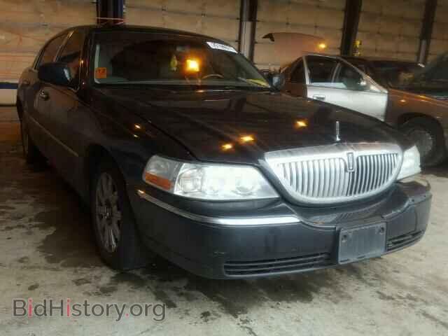 Photo 2LNHM82V18X650060 - LINCOLN TOWNCAR 2008
