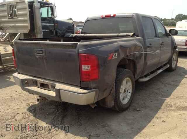 2011 CHEVROLET SILVERADO - VIN: 3GCPKSE33BG256185 - Фото 4