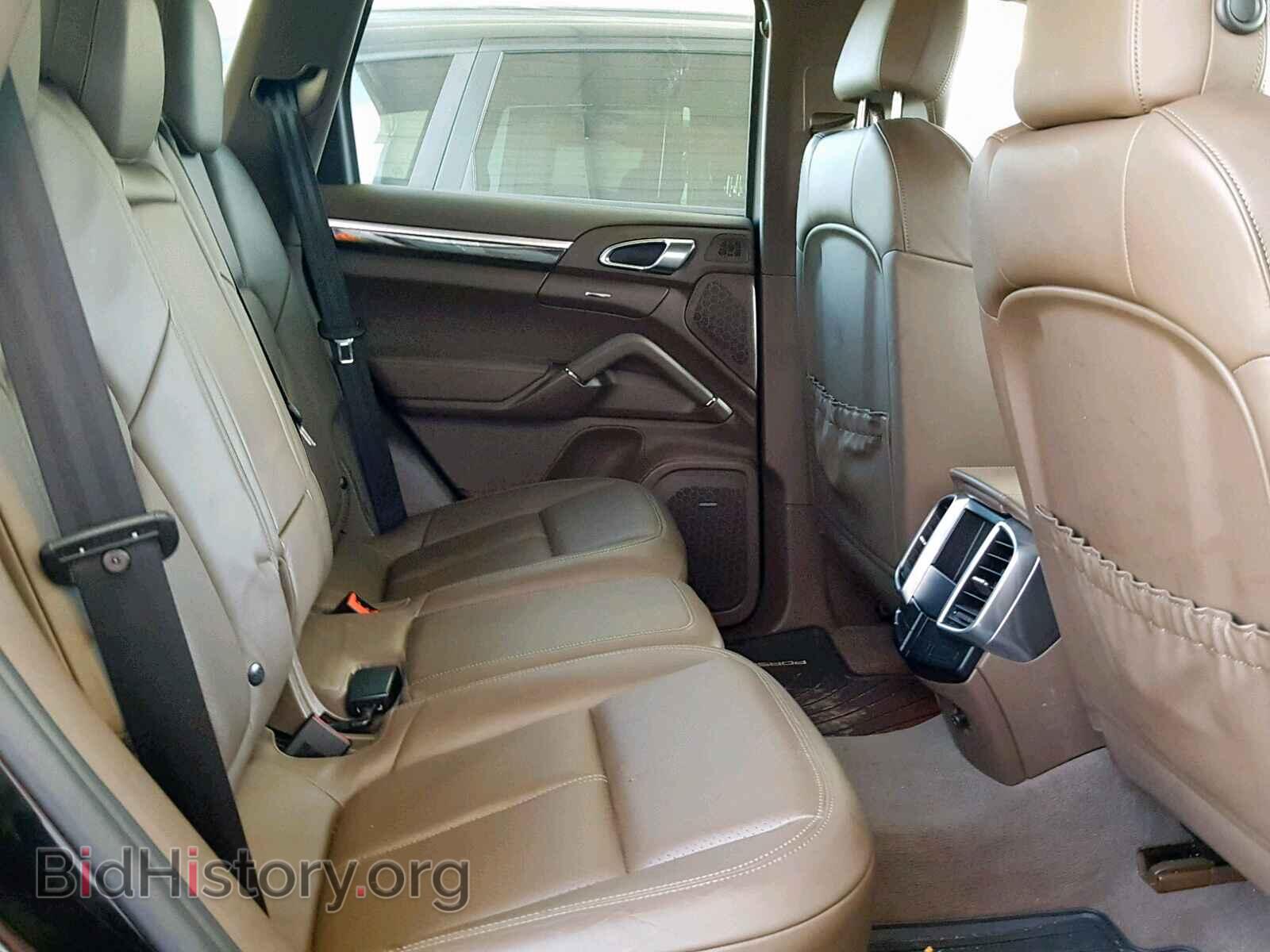 2011 PORSCHE CAYENNE - VIN: WP1AA2A21BLA05012 - Photo 6