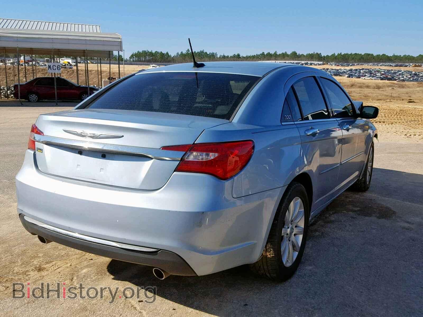 2013 CHRYSLER 200 - VIN: 1C3CCBCG2DN659171 - Photo 4
