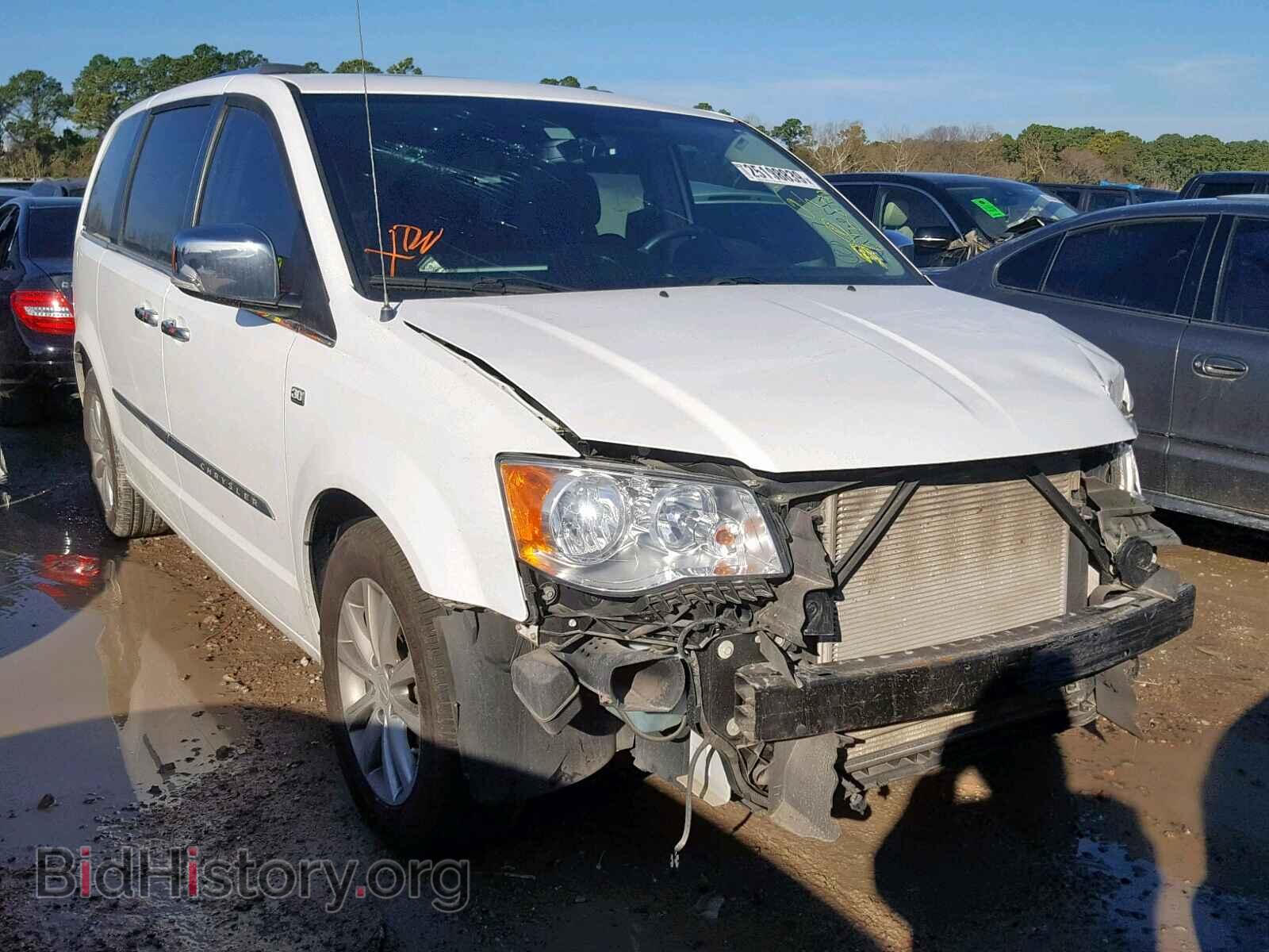Фотография 2C4RC1CG1ER413751 - CHRYSLER TOWN & COU 2014