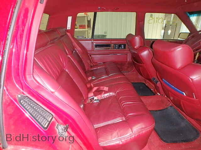 1992 CADILLAC DEVILLE - VIN: 1G6CD53B4N4240649 - Photo 6