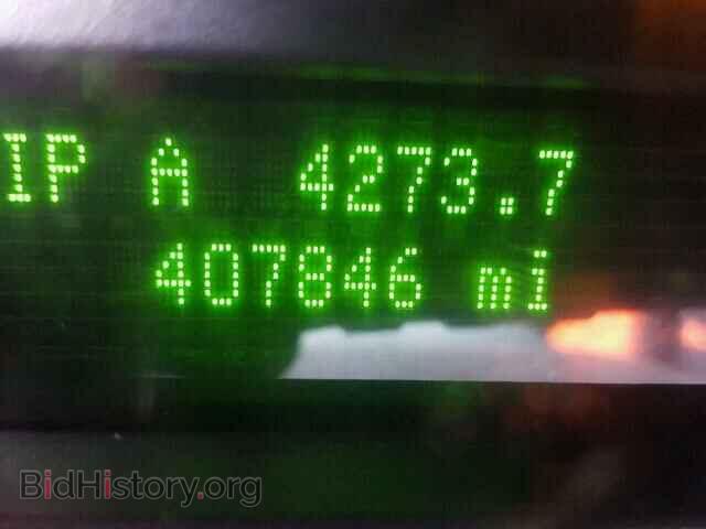 2011 FORD ECONOLINE - VIN: 1FBSS3BL8BDA38166 - Photo 8