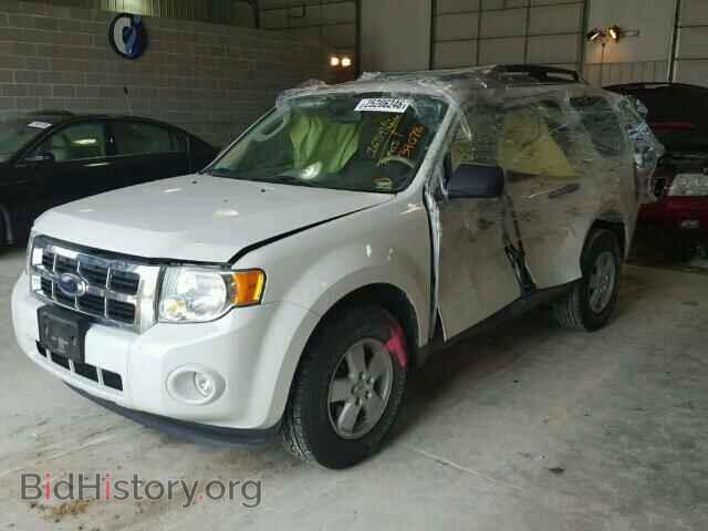 2009 FORD ESCAPE - VIN: 1FMCU03779KA80923 - Фото 2