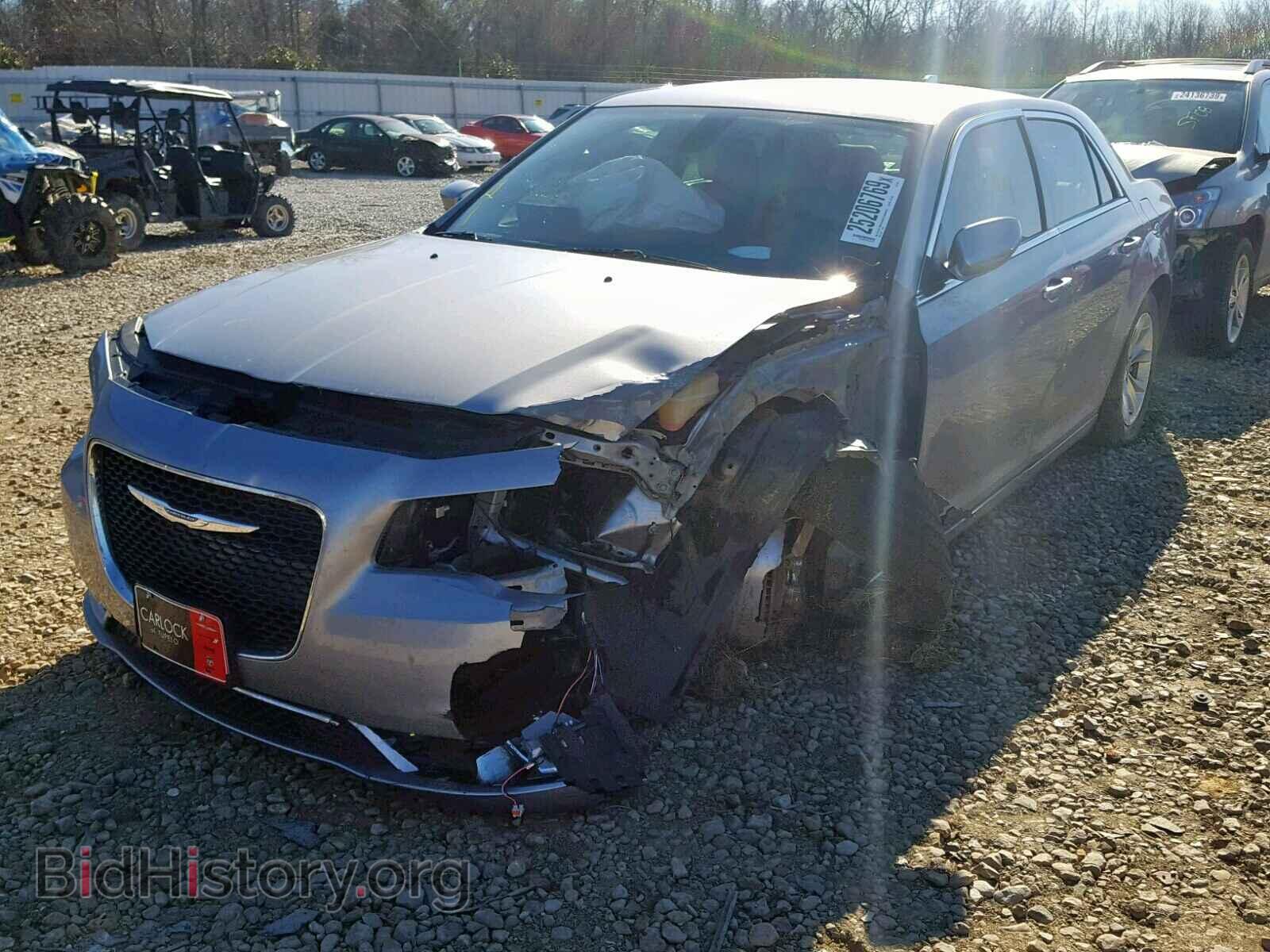 2015 CHRYSLER 300 - VIN: 2C3CCAAG3FH828641 - Фото 2
