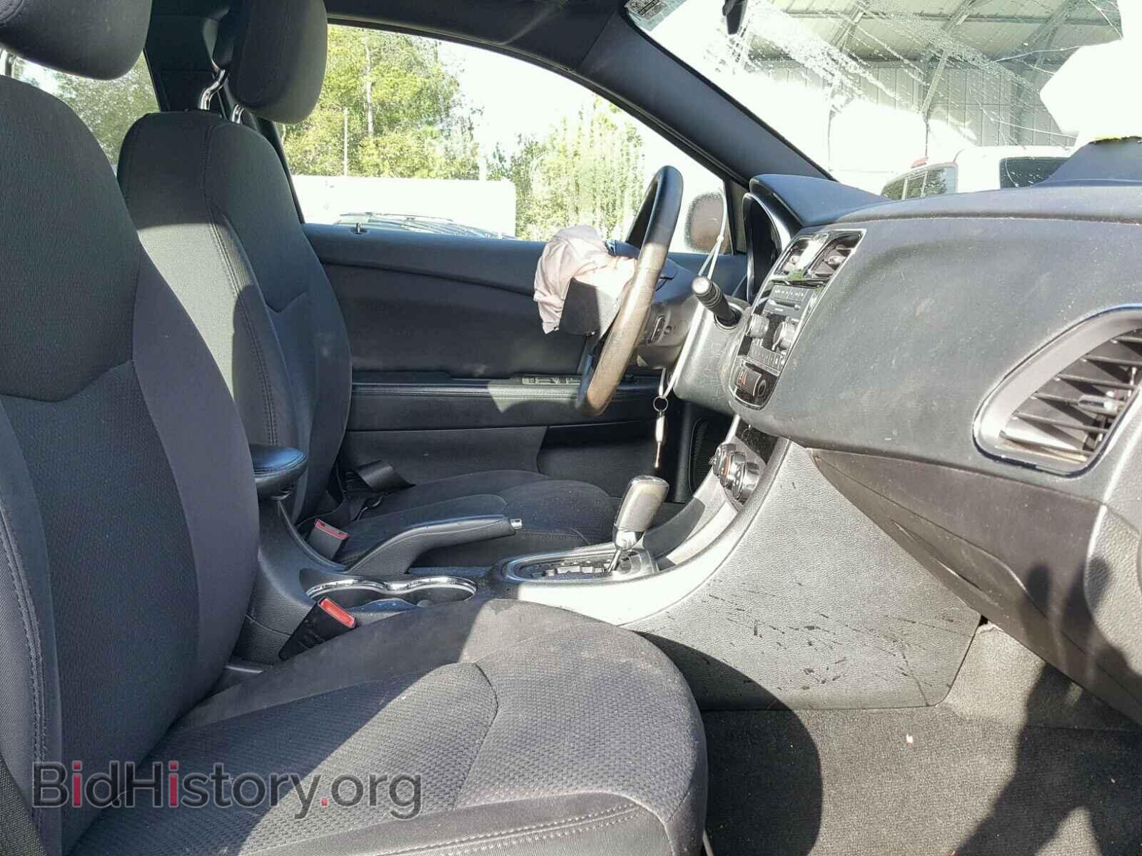 2013 CHRYSLER 200 - VIN: 1C3CCBAB0DN669334 - Photo 5