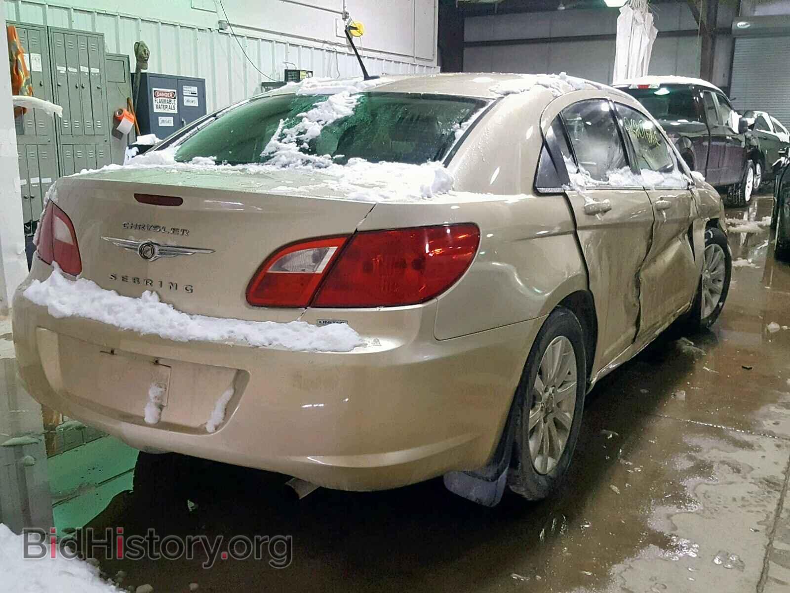 2010 CHRYSLER SEBRING - VIN: 1C3CC5FB1AN109408 - Фото 4