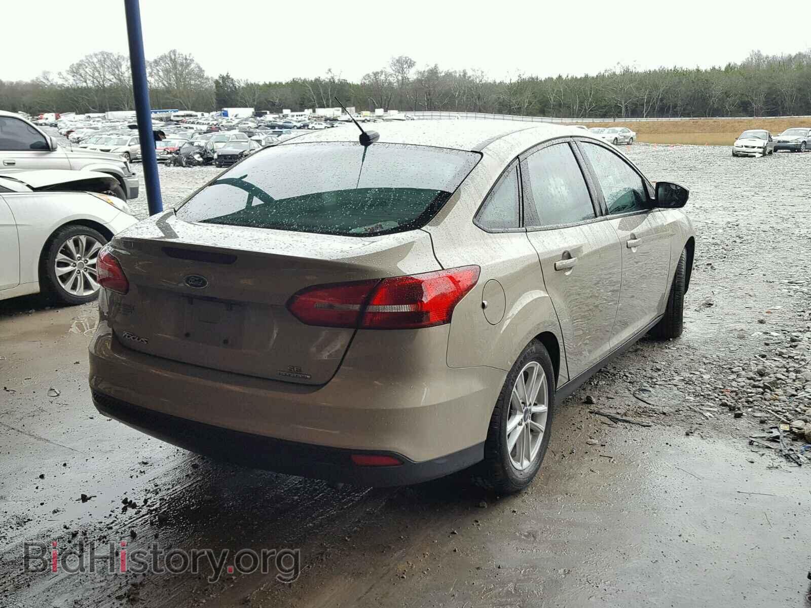 2016 FORD FOCUS - VIN: 1FADP3F27GL355057 - Photo 4