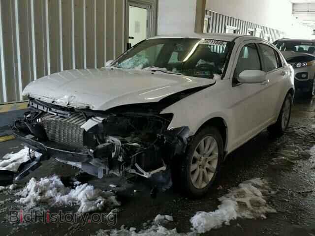 2012 CHRYSLER 200 - VIN: 1C3CCBBB4CN107370 - Фото 2