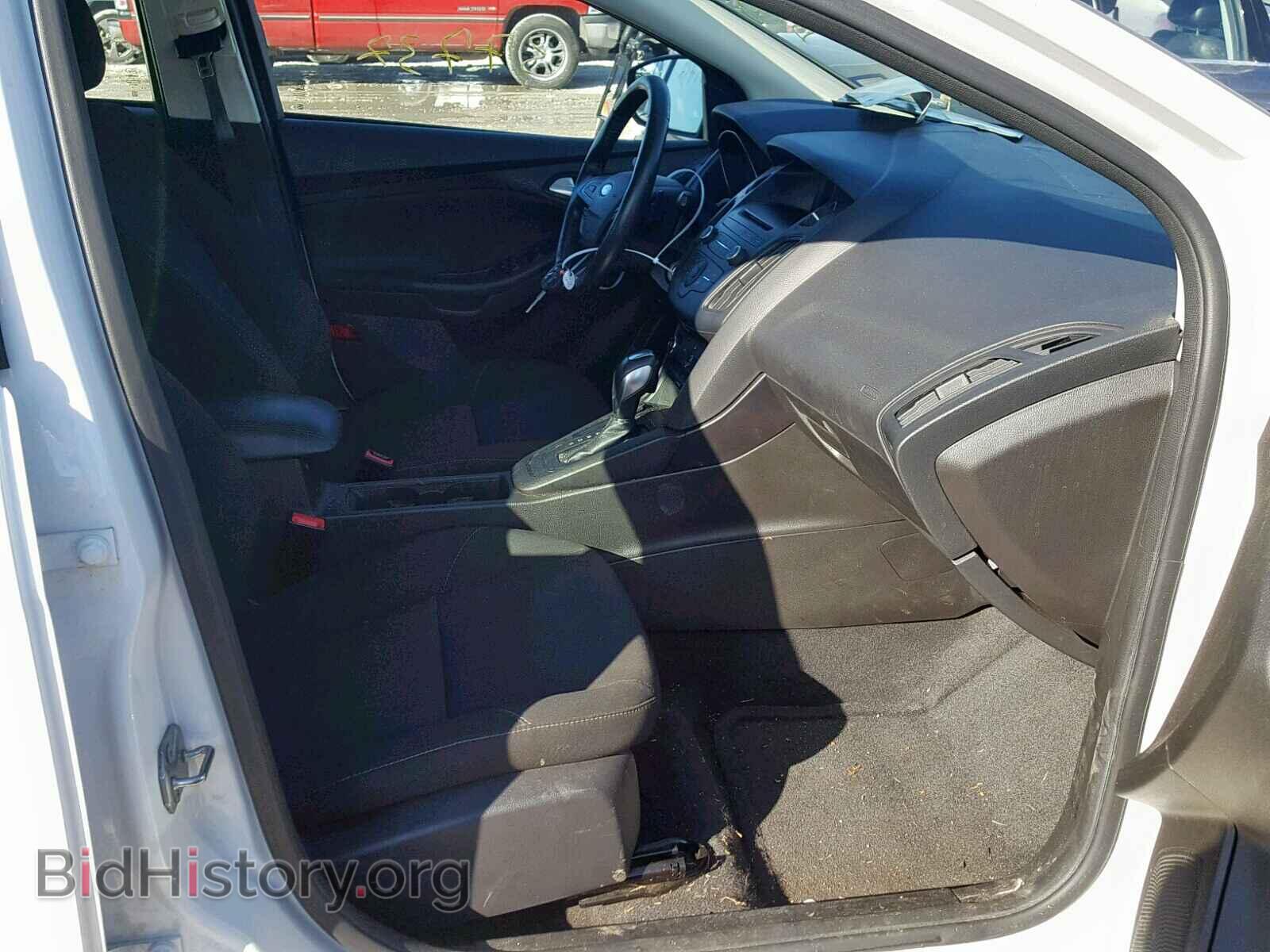 2016 FORD FOCUS SE - VIN: 1FADP3K28GL246760 - Фото 5