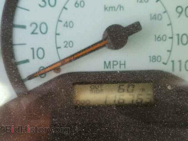 2003 TOYOTA COROLLA - VIN: JTDBR32E130028404 - Photo 8