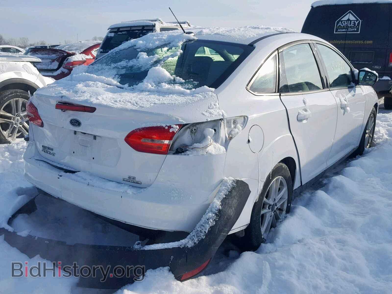2016 FORD FOCUS SE - VIN: 1FADP3F25GL210860 - Фото 4
