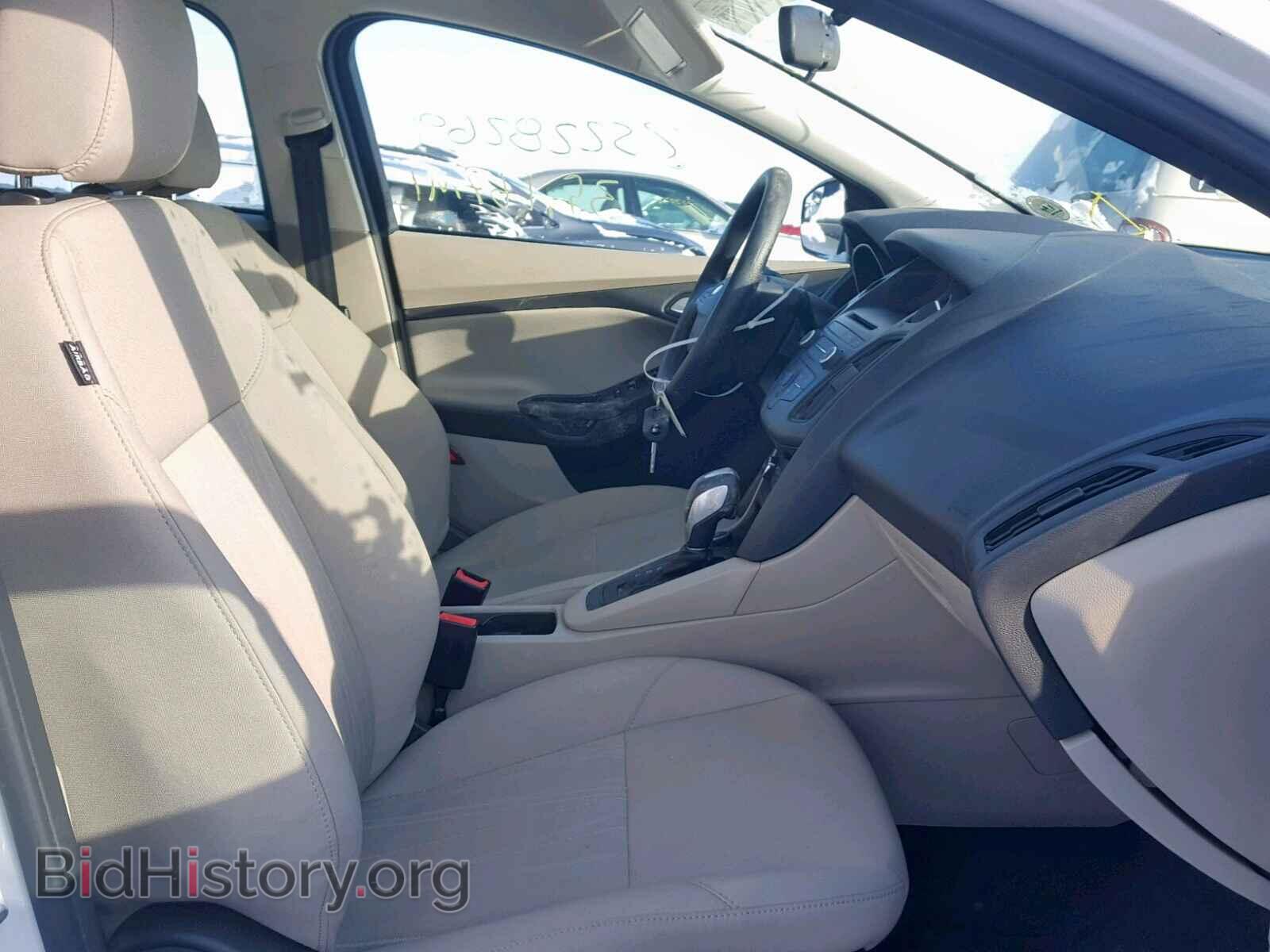 2016 FORD FOCUS SE - VIN: 1FADP3F25GL210860 - Фото 5