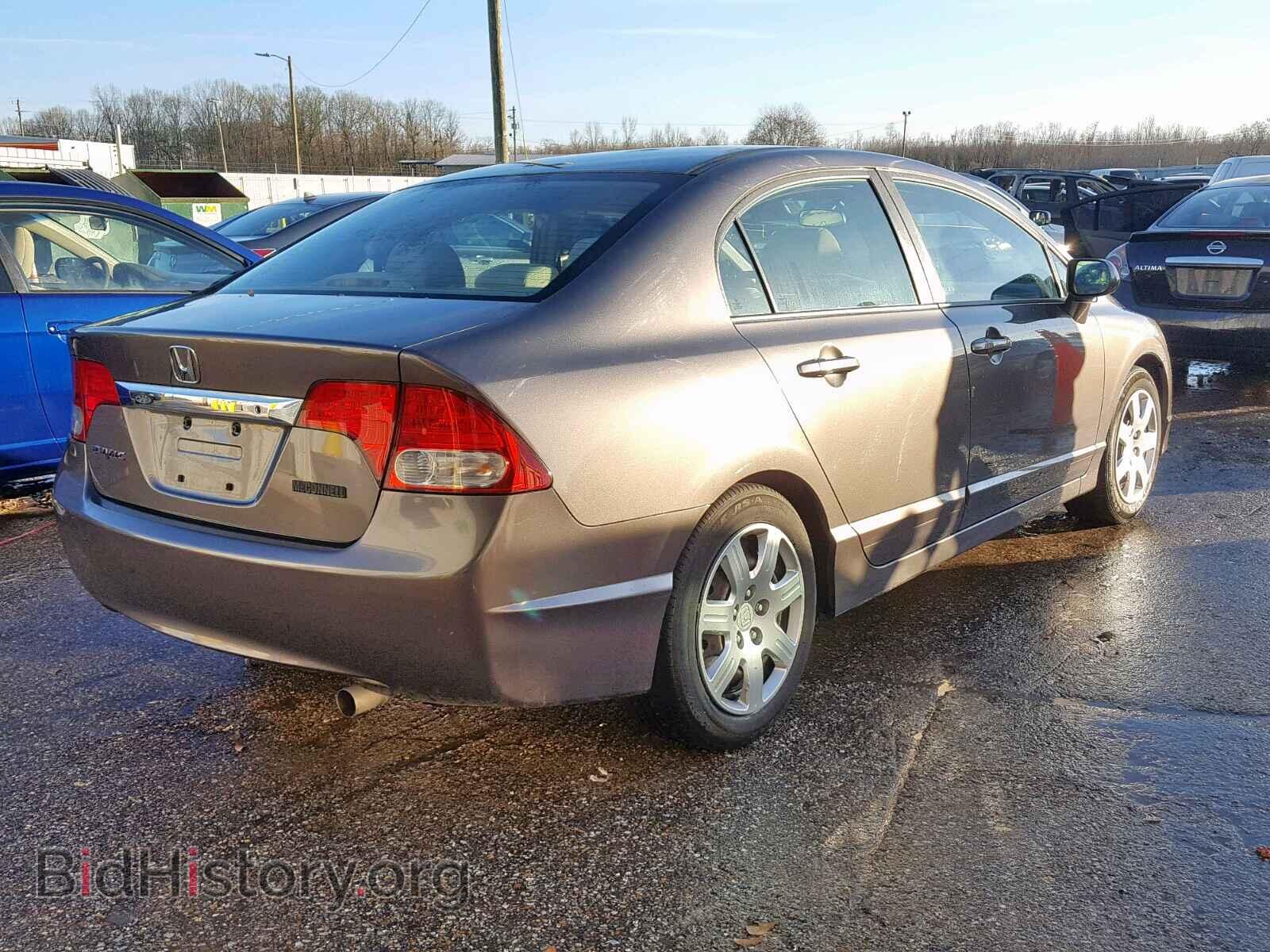 2011 HONDA CIVIC LX - VIN: 19XFA1F55BE041623 - Фото 4