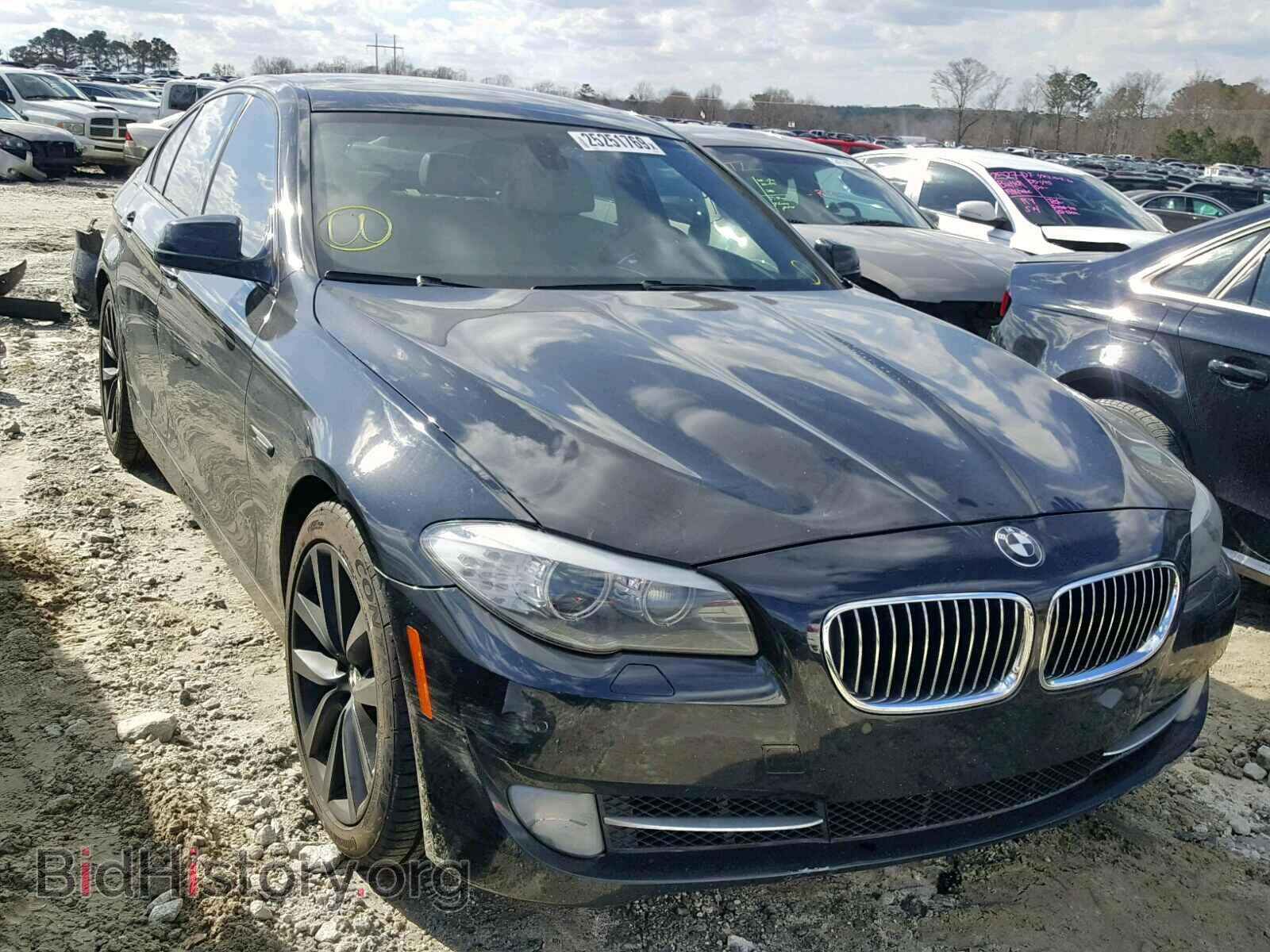 Фотография  - BMW 535 I 2011