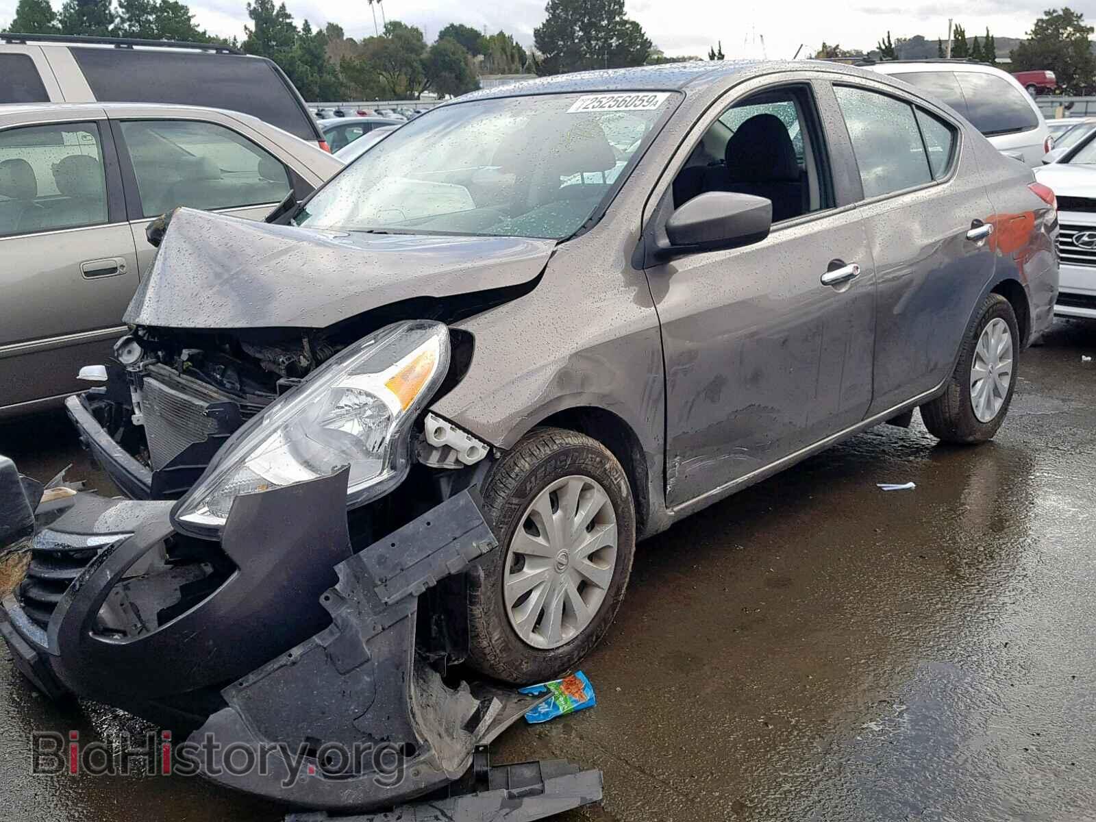 2017 NISSAN VERSA - VIN: 3N1CN7AP1HK412616 - Photo 2