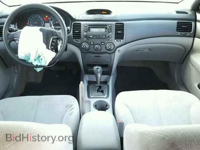 2006 KIA OPTIMA - VIN: KNAGE123X65038325 - Фото 9
