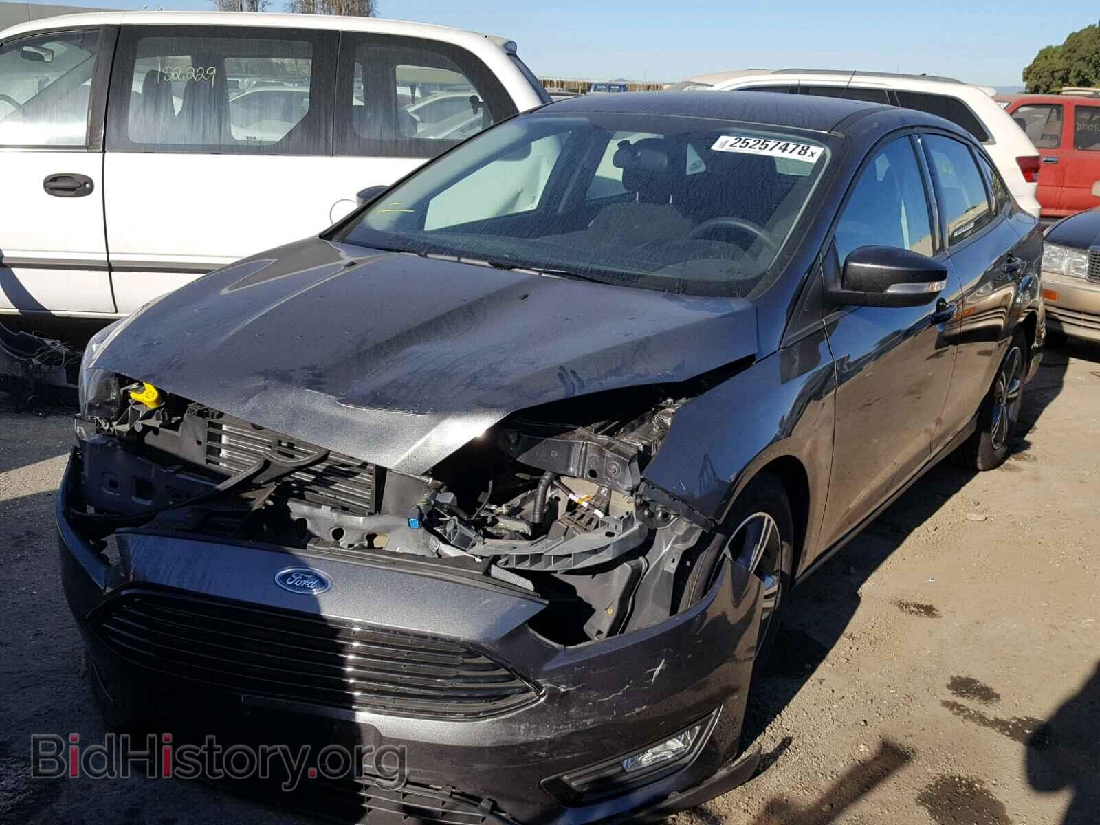 2017 FORD FOCUS - VIN: 1FADP3FE2HL219947 - Photo 2