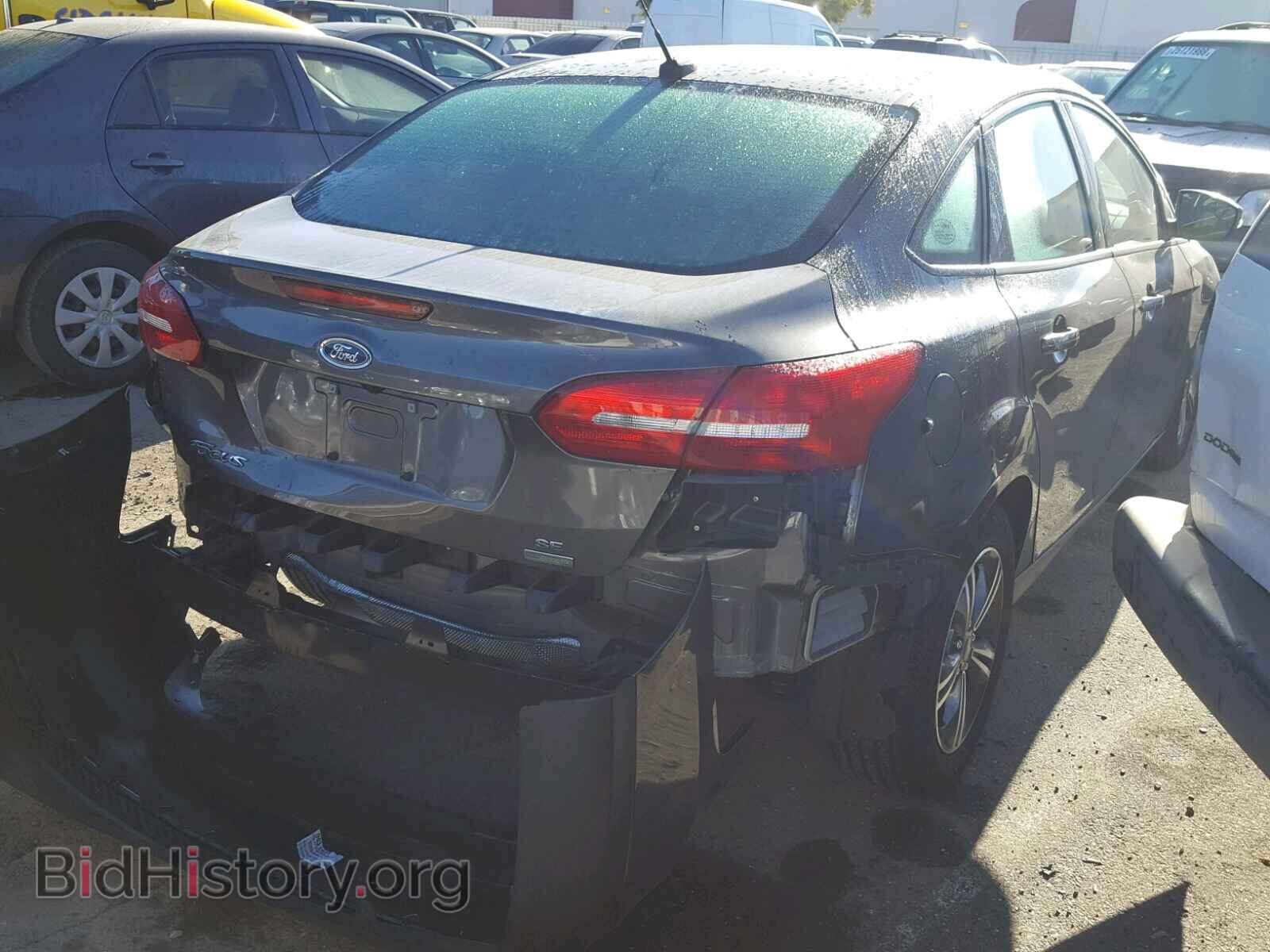 2017 FORD FOCUS - VIN: 1FADP3FE2HL219947 - Photo 4