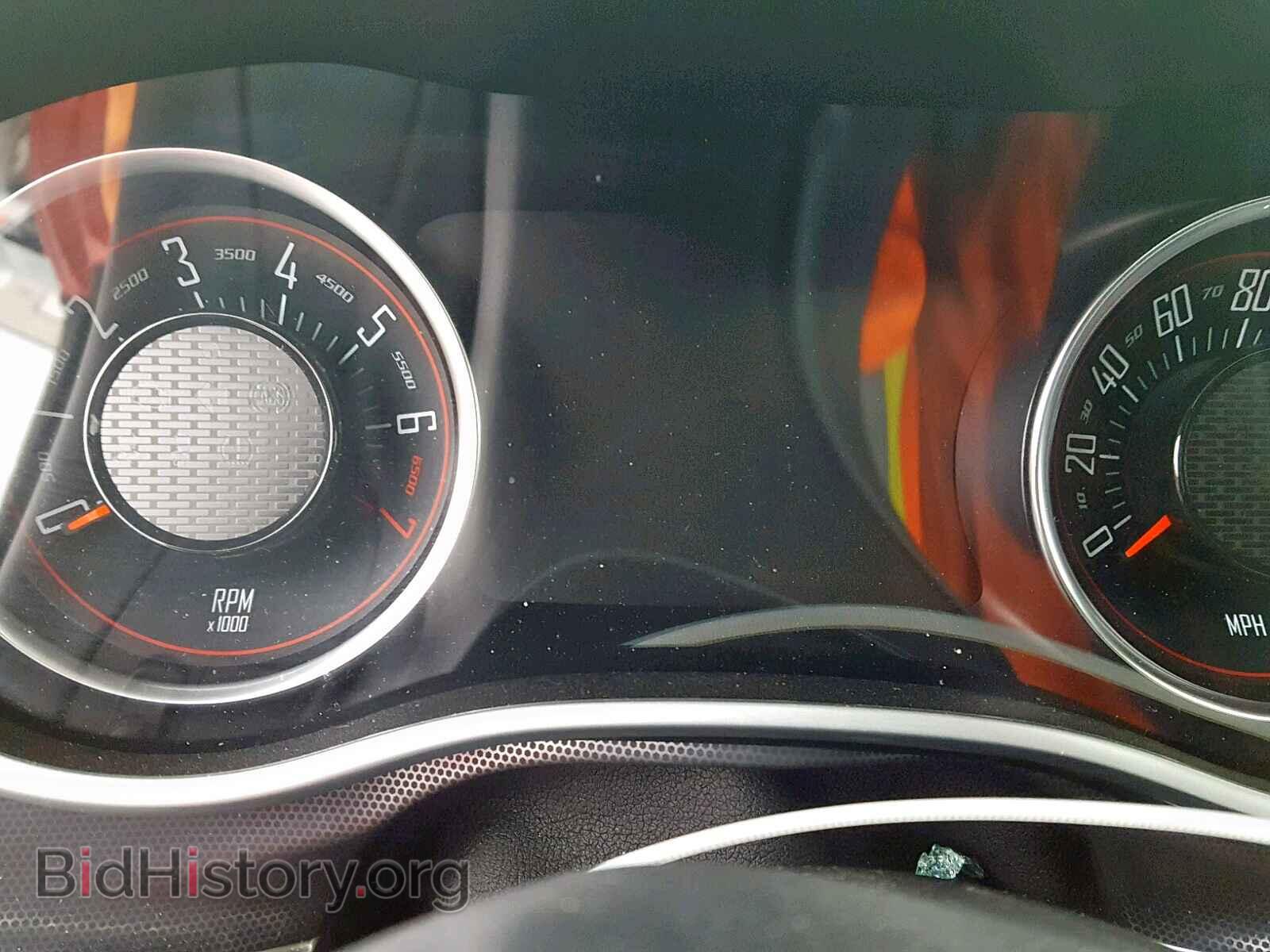 2018 DODGE CHALLENGER - VIN: 2C3CDZAG4JH246021 - Photo 8