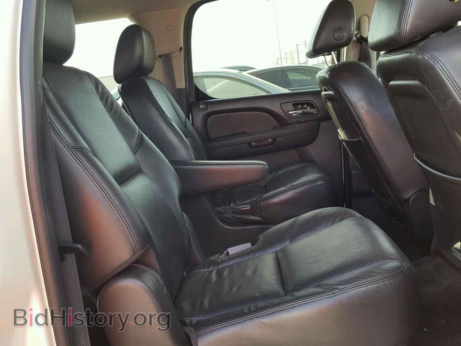 2011 CADILLAC ESCALADE - VIN: 1GYS4JEF9BR241449 - Фото 6