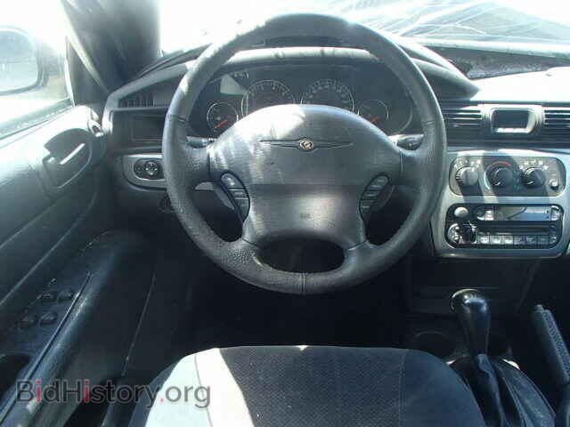 2004 CHRYSLER SEBRING - VIN: 1C3EL55R84N258684 - Фото 9