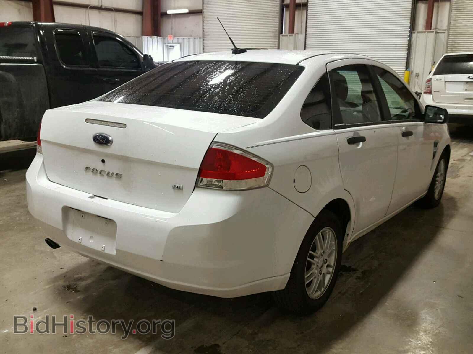 2008 FORD FOCUS - VIN: 1FAHP35N48W170560 - Фото 4