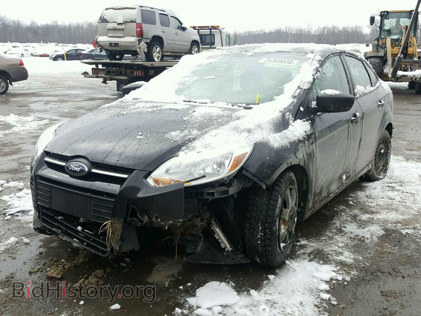 2012 FORD FOCUS - VIN: 1FAHP3E21CL402712 - Фото 2