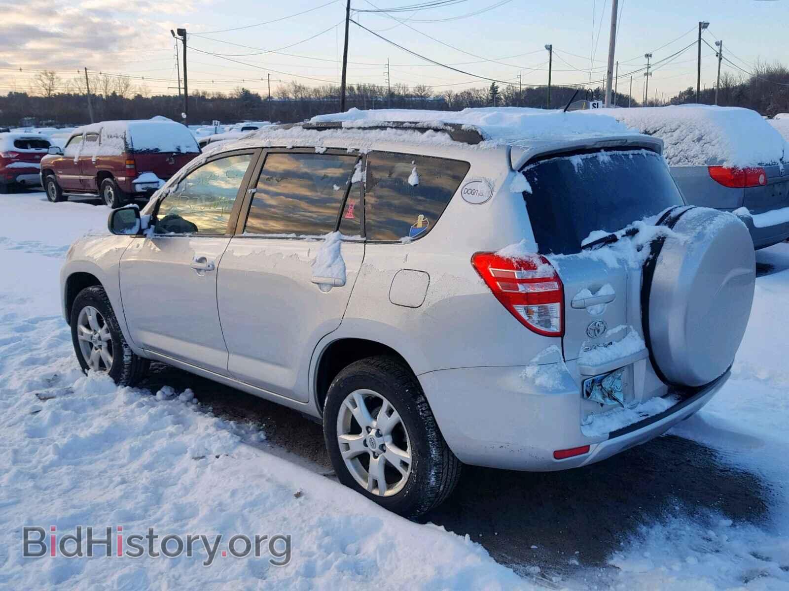2011 TOYOTA RAV4 - VIN: 2T3BF4DVXBW162267 - Фото 3