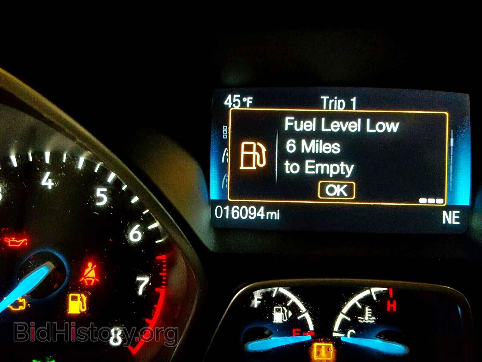 2016 FORD FOCUS SE - VIN: 1FADP3F22GL210329 - Photo 8