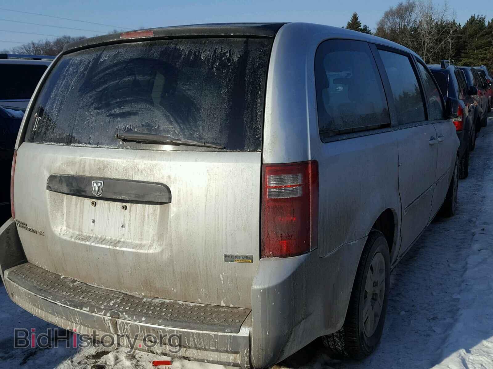 2010 DODGE CARAVAN - VIN: 2D4RN4DE4AR134557 - Photo 4