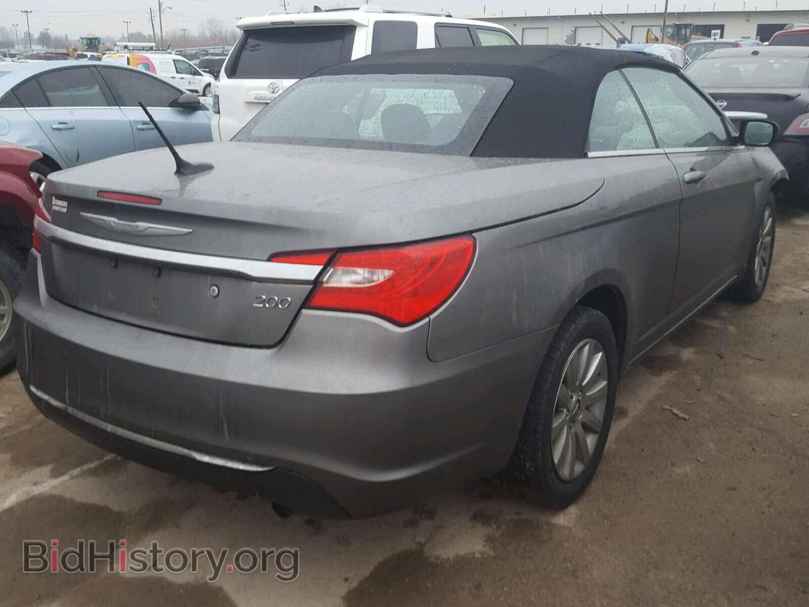 2012 CHRYSLER 200 - VIN: 1C3BCBEB9CN218794 - Фото 4