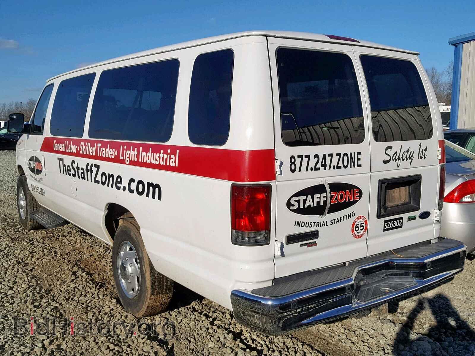 2012 FORD ECONOLINE - VIN: 1FBSS3BL3CDA58584 - Photo 3