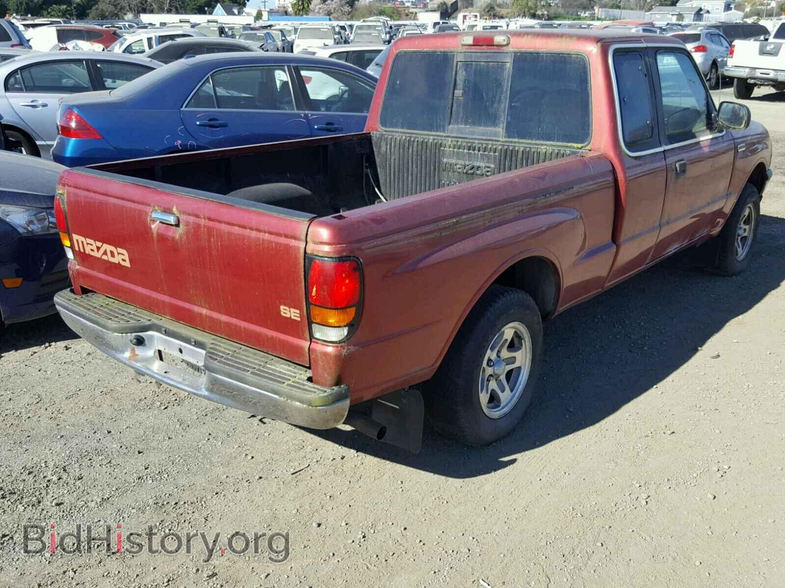 1998 MAZDA B2500 - VIN: 4F4YR16C8WTM22841 - Фото 4