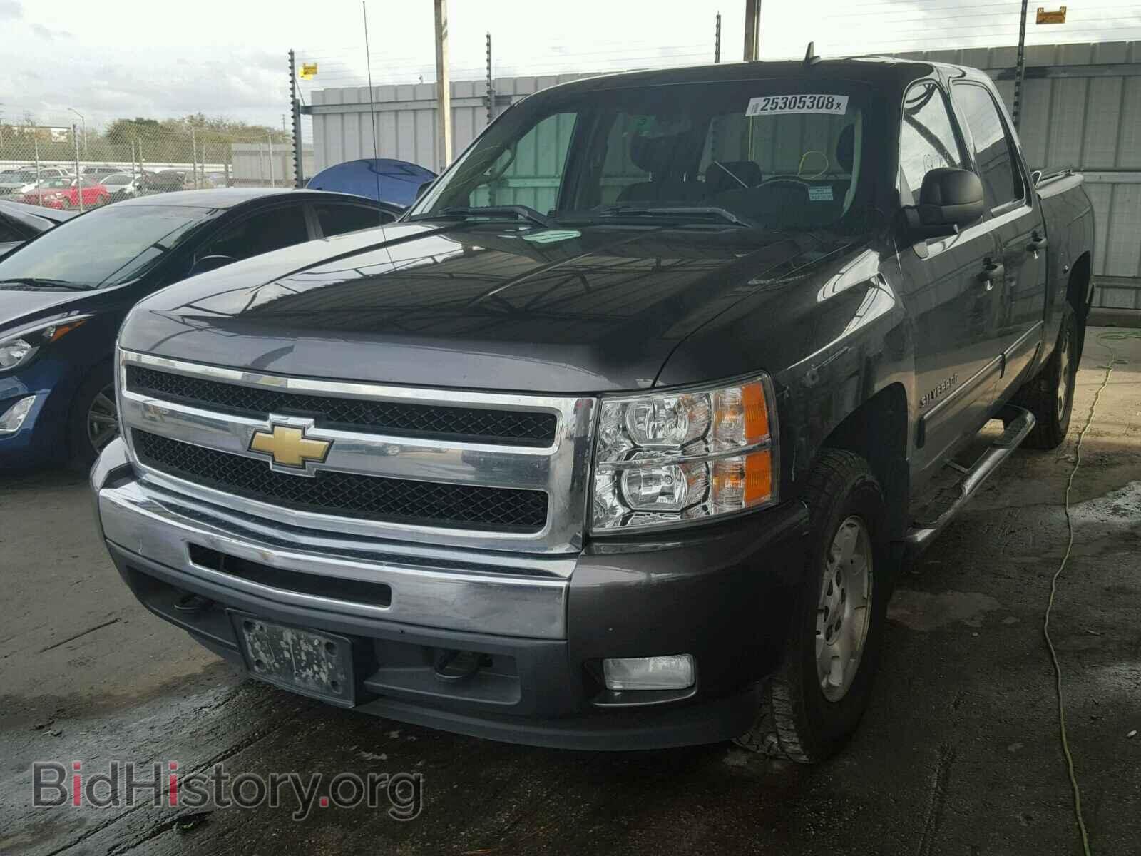 2011 CHEVROLET SILVERADO - VIN: 3GCPKSE37BG277752 - Фото 2