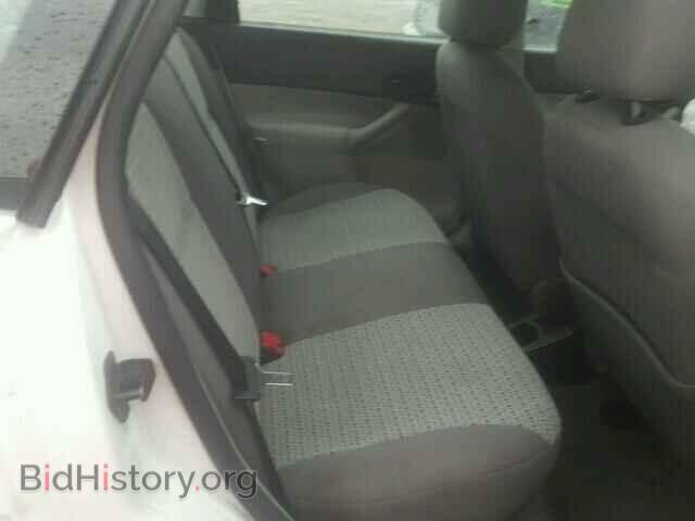 2007 FORD FOCUS - VIN: 1FAFP34NX7W251621 - Photo 6