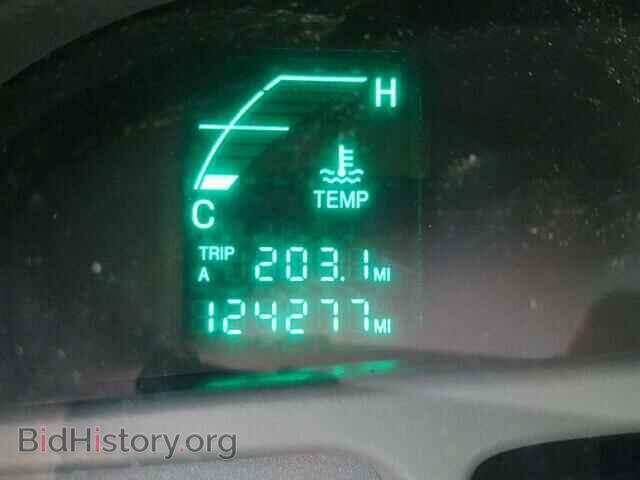 2005 CADILLAC DEVILLE - VIN: 1G6KD54Y25U213903 - Photo 8