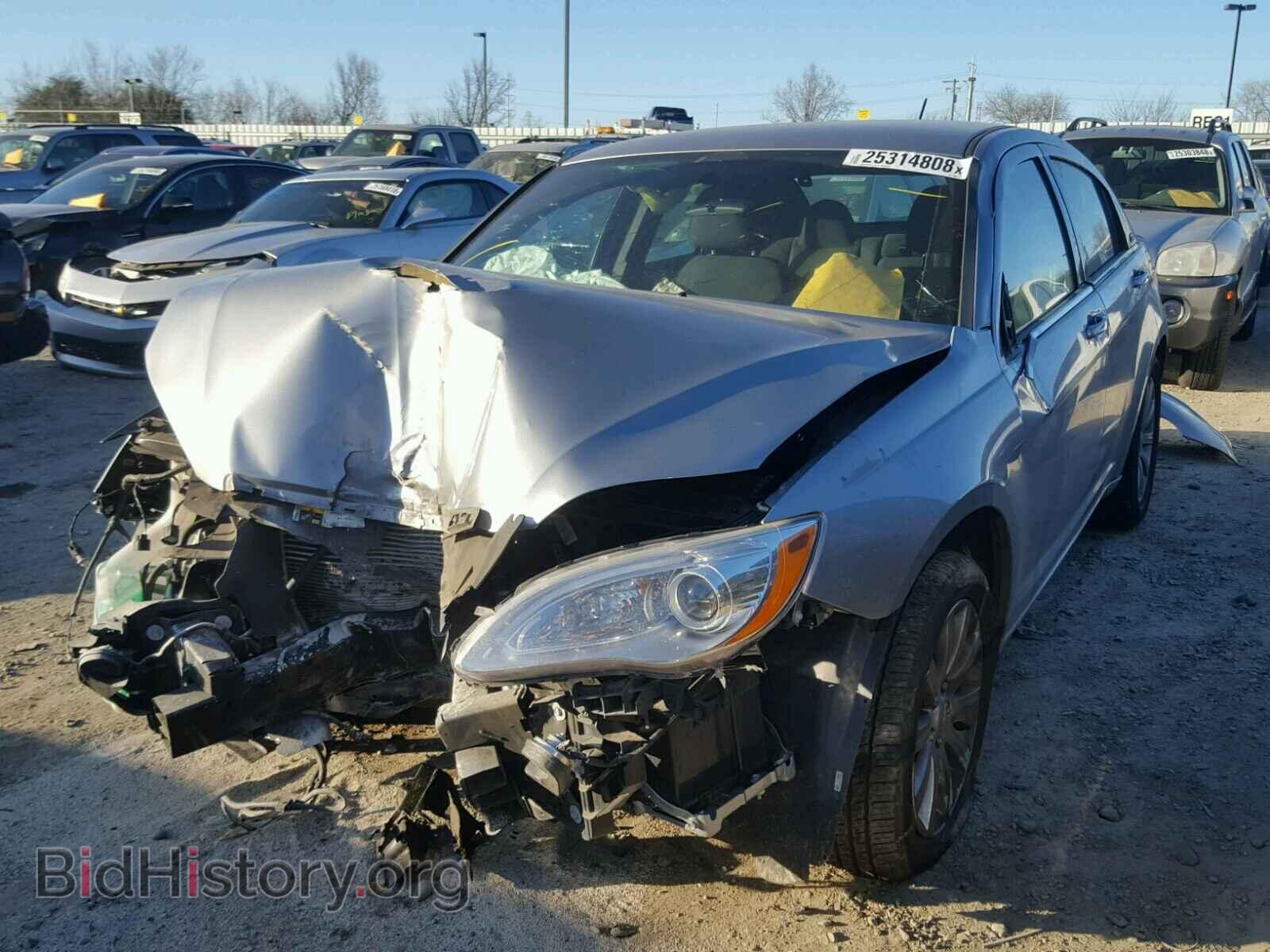 2014 CHRYSLER 200 - VIN: 1C3CCBBG1EN105767 - Фото 2
