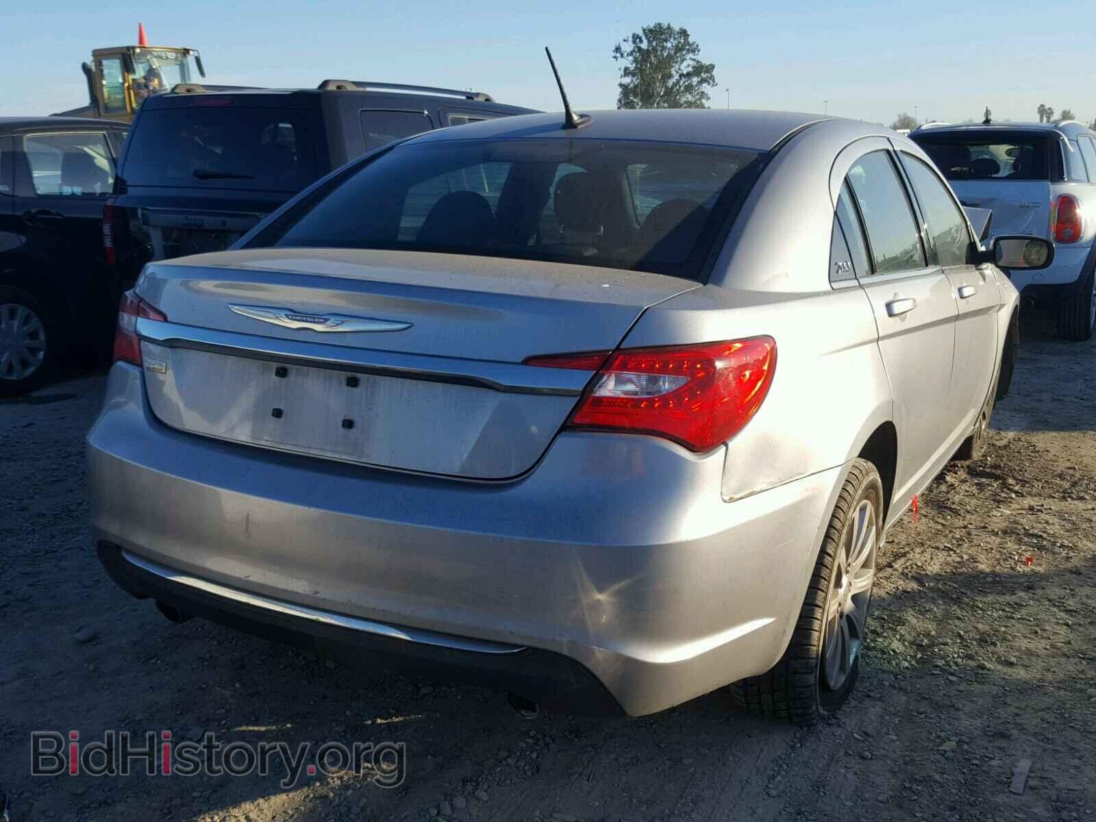 2014 CHRYSLER 200 - VIN: 1C3CCBBG1EN105767 - Фото 4