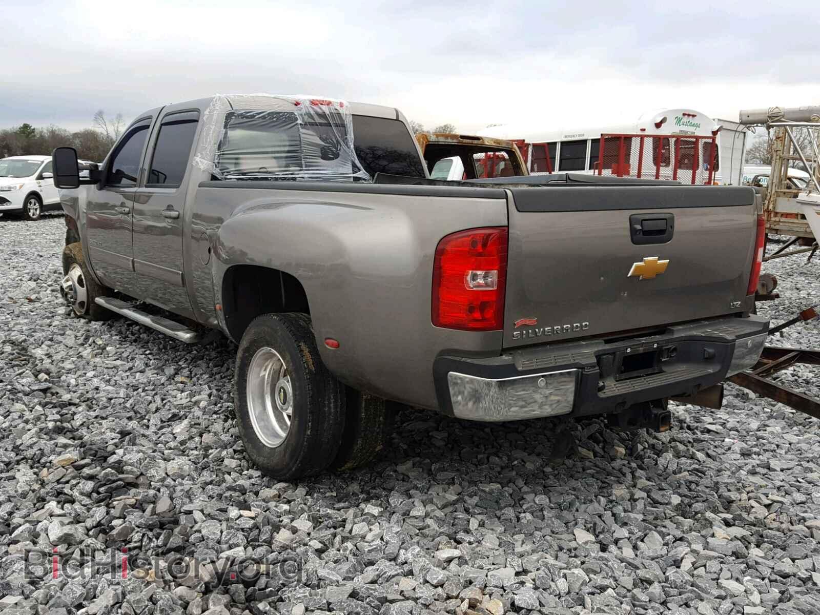 2012 CHEVROLET SILVERADO - VIN: 1GC4K1C82CF219062 - Фото 3